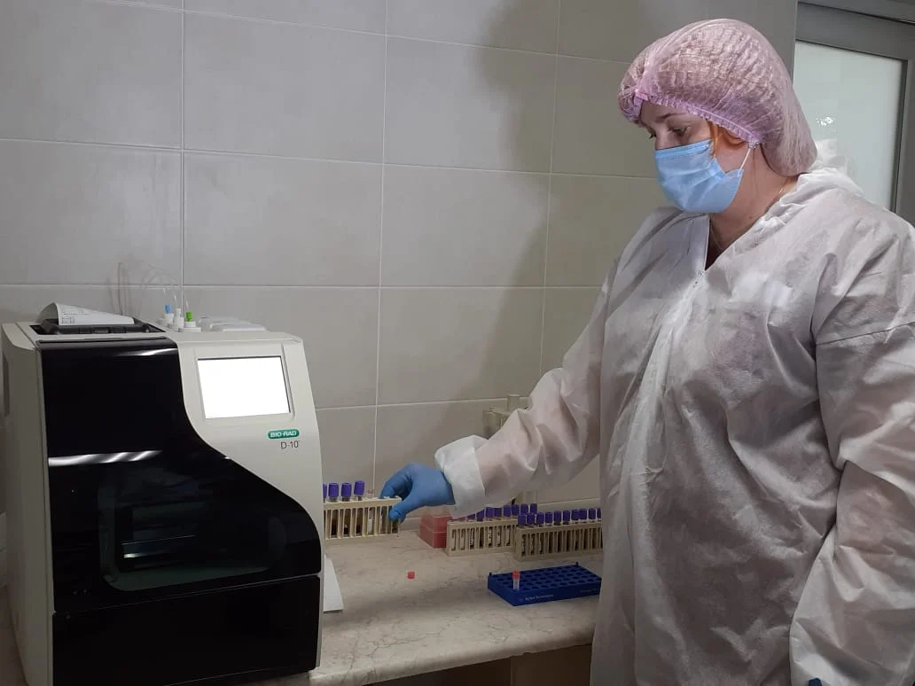 В больнице на Летней появилось самое современное оборудование для определения уровня гликированного гемоглобина