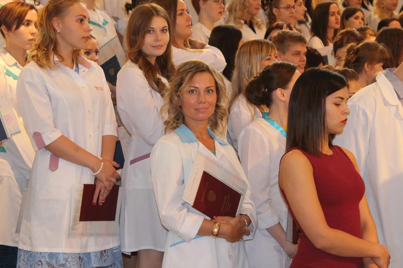 Каким студентам медицинских вузов могут компенсировать оплату обучения