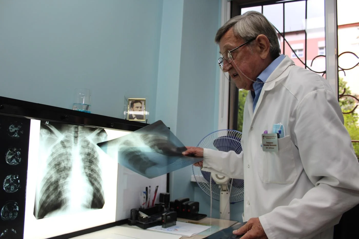 «ДЕТЕКТИВ» В РАЗГАДЫВАНИИ БОЛЕЗНЕЙ, БОЛЕЕ ПОЛУВЕКА В ПРОФЕССИИ