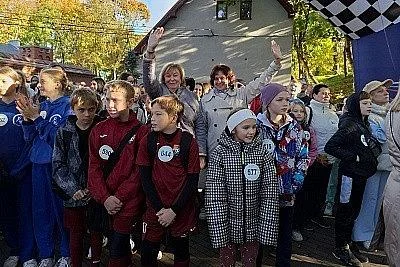 Около семисот калининградцев прошли «10 000 шагов к жизни» Около семисот калининградцев прошли «10 000 шагов к жизни»