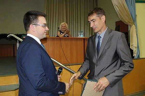 Более двухсот медиков области получили награды федерального и регионального уровня