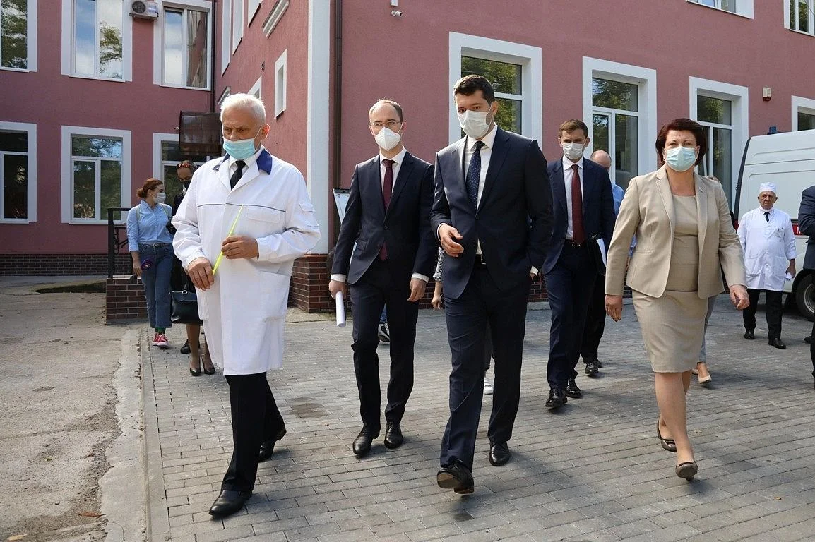 В Балтийской больнице завершен капитальный ремонт поликлиники и фасада лечебного корпуса В Балтийской больнице завершен капитальный ремонт поликлиники и фасада лечебного корпуса