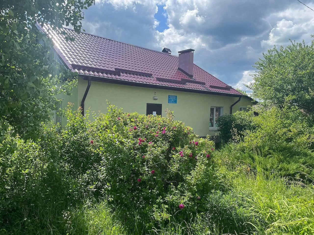 За полтора года в отремонтированном Краснополянском ФАПе под Черняховском пролечено около пятисот человек