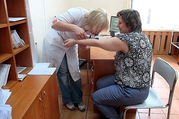 В акции по ранней диагностике новообразований кожи приняли участие около тысячи восьмисот жителей региона