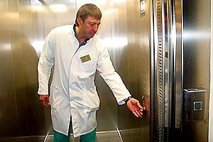 В Детской областной больнице заработал новый лифт