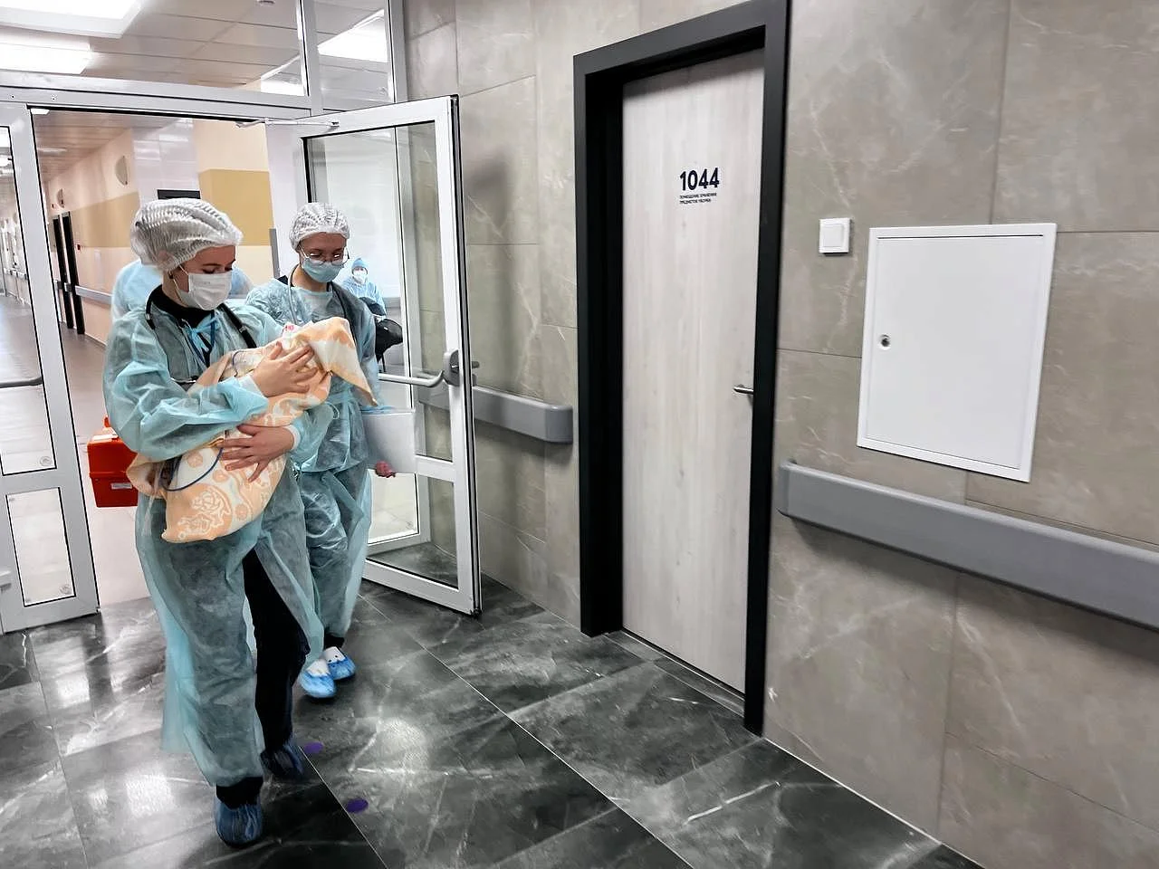 В Калининграде прошла уникальная операция при участии хирургов онкологического и перинатального центров В Калининграде прошла уникальная операция при участии хирургов онкологического и перинатального центров