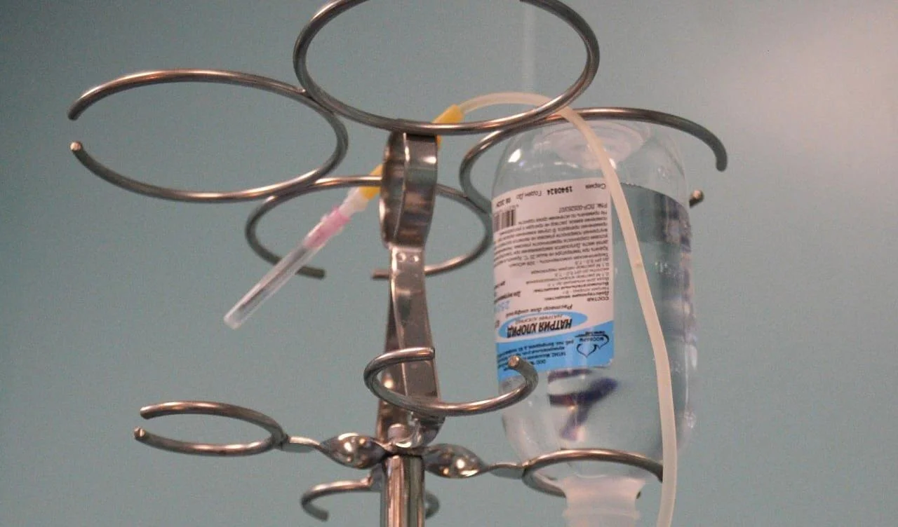 Хирурги и химиотерапевты онкоцентра провели суперселективную химиоинфузию 53-летней пациентке