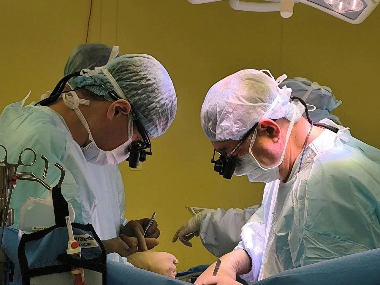 Хирурги кардиоцентра провели уникальную многокомпонентную операцию десятимесячному малышу из Запорожской области Хирурги кардиоцентра провели уникальную многокомпонентную операцию десятимесячному малышу из Запорожской области