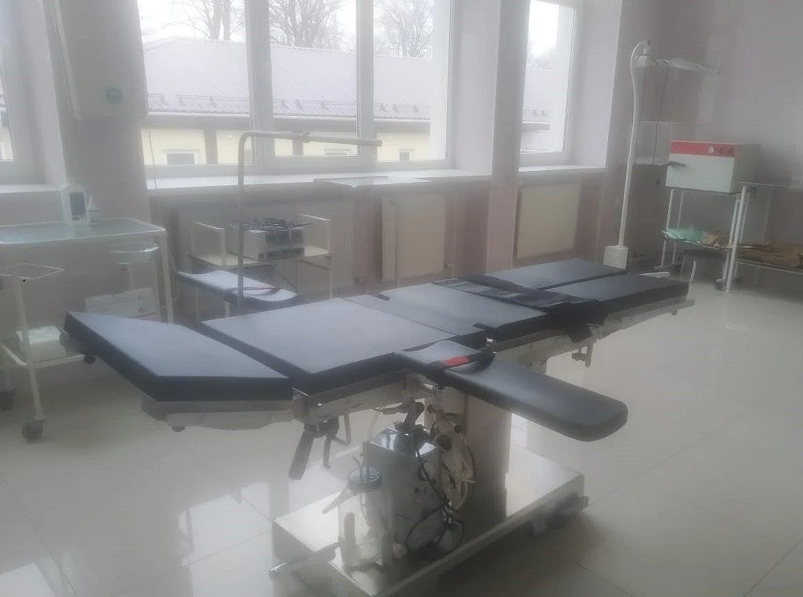 В Правдинской больнице появился новый операционный стол