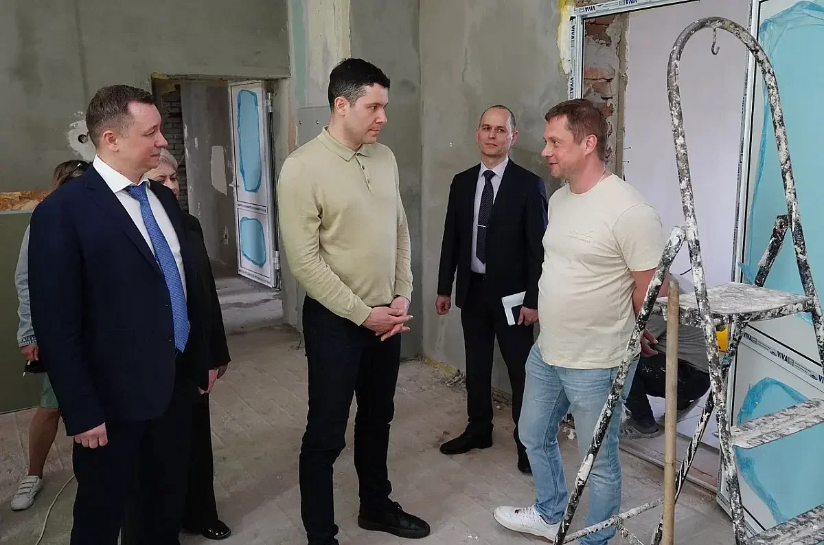 В поселке Ясном под Славском проводится капитальный ремонт врачебной амбулатории