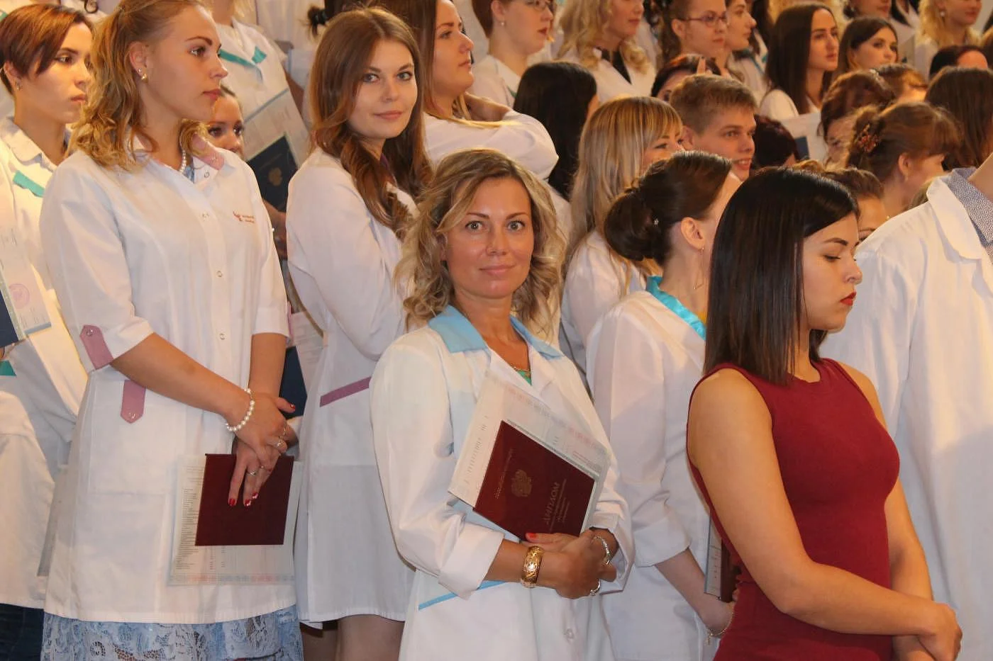 Каким студентам медицинских вузов могут компенсировать оплату обучения