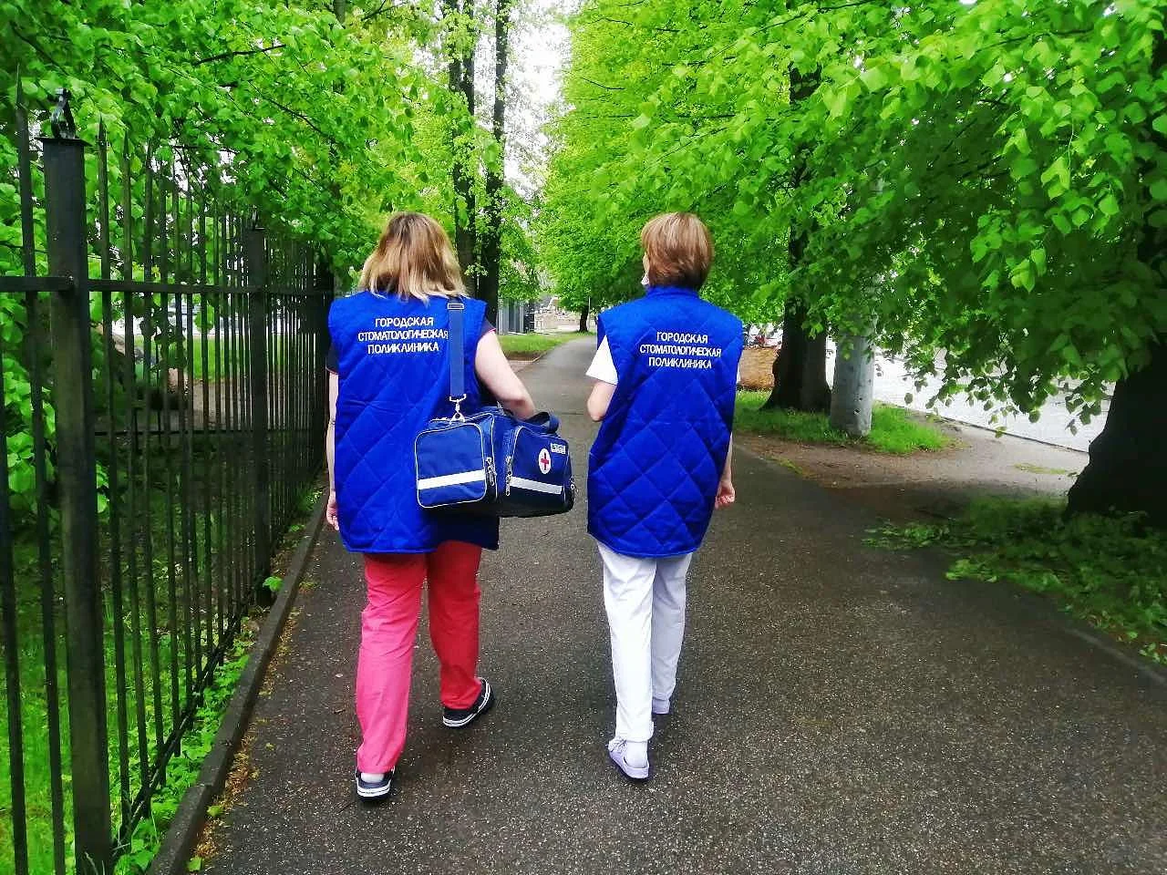 Врачи Городской стоматологической поликлиники оказывают помощь маломобильным калининградцам на дому Врачи Городской стоматологической поликлиники оказывают помощь маломобильным калининградцам на дому