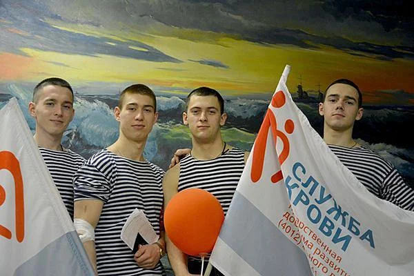 В донорской акции «Дар Отечеству» приняли участие 76 курсантов и преподавателей военного института