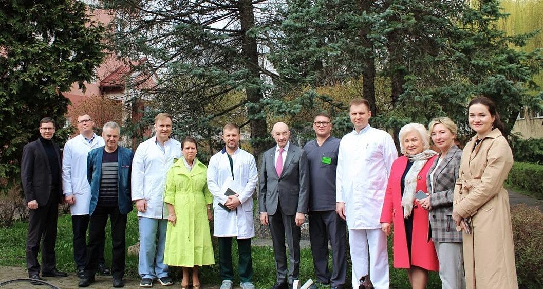 ВИЗИТ ПРЕДСТАВИТЕЛЕЙ НМИЦ ТАНСПЛАНТОЛОГИИ И ИСКУССТВЕННЫХ ОРГАНОВ ИМ. АКАД. В.И. ШУМАКОВА